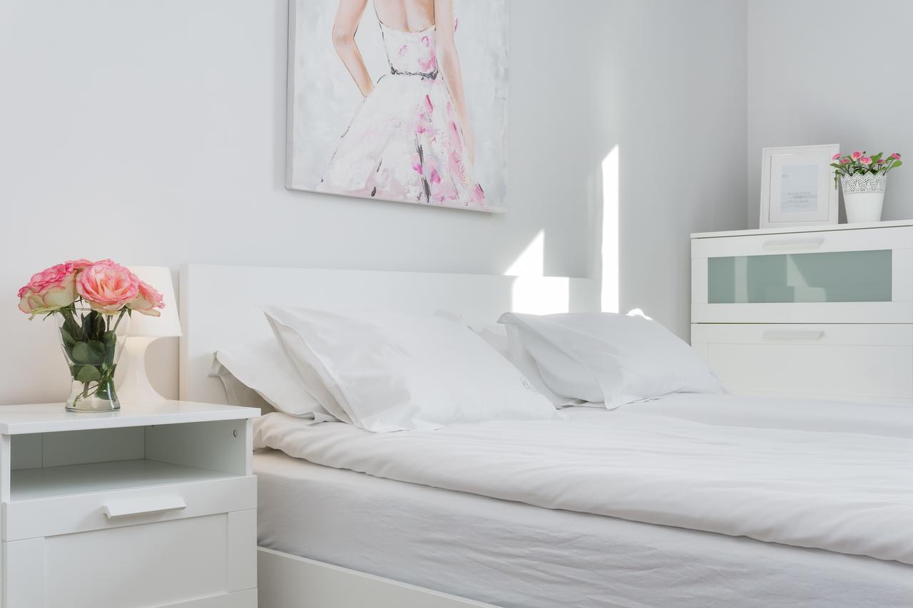 Elite Apartments Marine Suite Gdansk Bagian luar foto